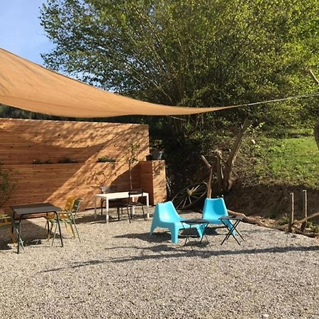 Monchateau étoilé, hébergement insolite avec Spa Merlas Extérieur photo