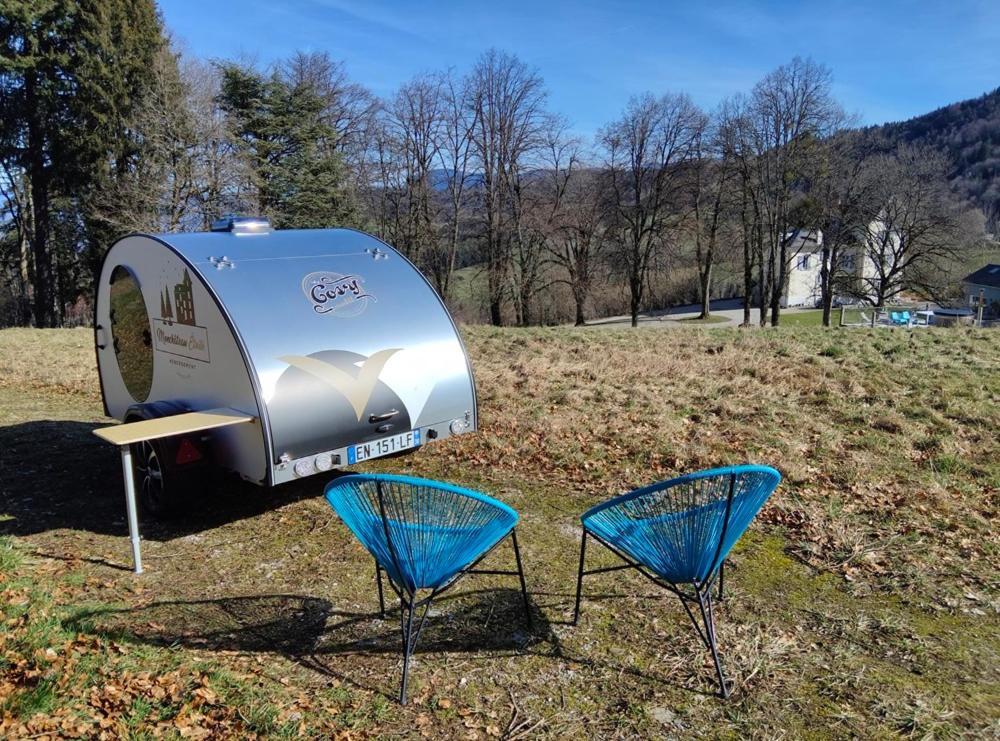 Monchateau étoilé, hébergement insolite avec Spa Merlas Extérieur photo