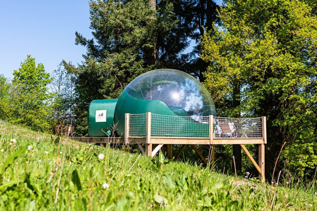 Monchateau étoilé, hébergement insolite avec Spa Merlas Extérieur photo